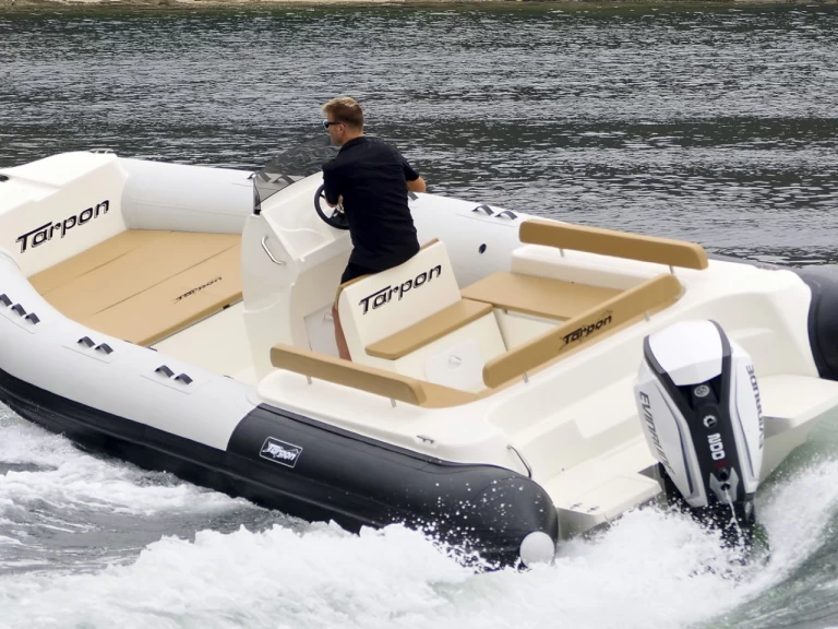 Neumática para alquilar Hyères al mejor precio