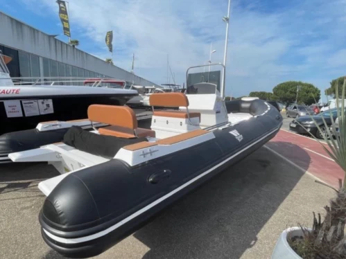 Alquiler de Neumática, con o sin patrón Tiger La Rochelle