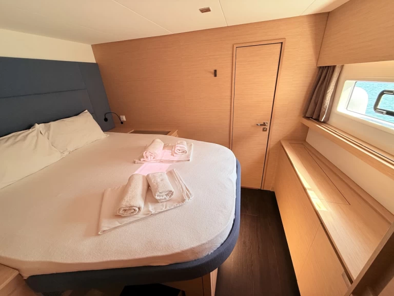 Alquiler de embarcaciones Fountaine Pajot Aura 51 enSukošan en Samboat