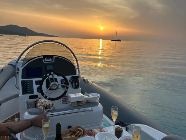 Alquiler de FANALE MARINE FALCHETTU en Saint-Florent