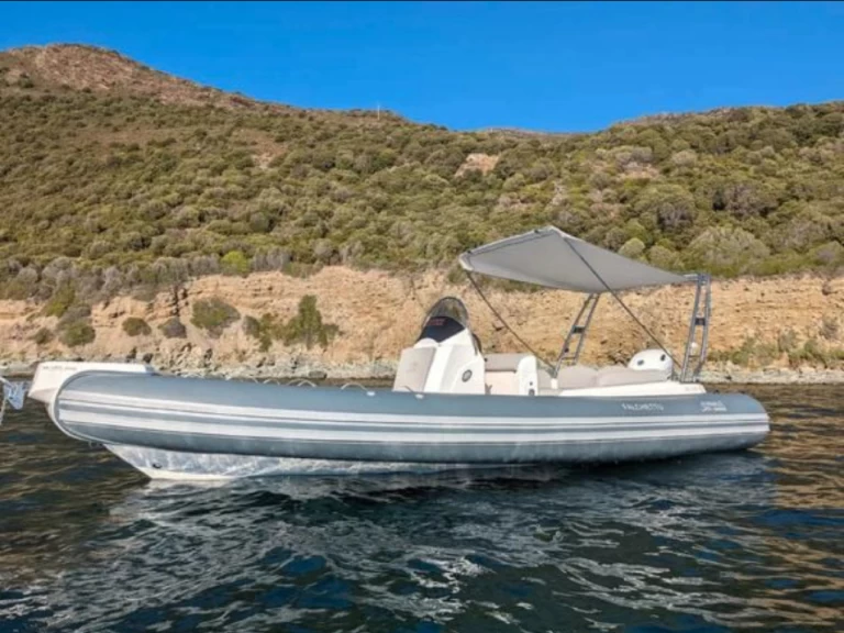 Alquiler de embarcaciones FANALE MARINE FALCHETTU enSaint-Florent en Samboat