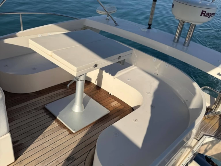 Alquiler de embarcaciones Rodman Muse 44 enDénia en Samboat