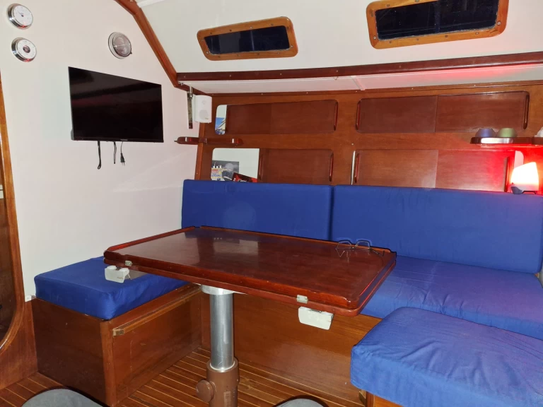 Alquiler de Comar Comet 1050 en Toulon