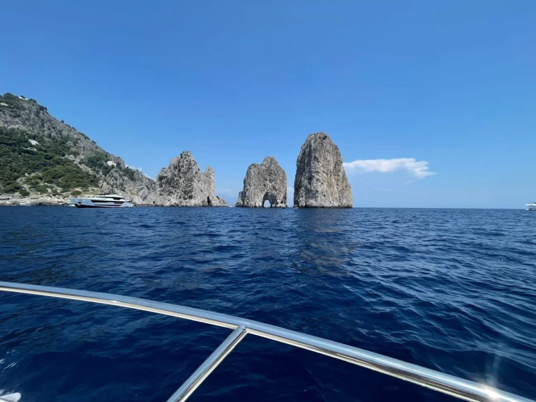 Lancha para alquilar Salerno al mejor precio