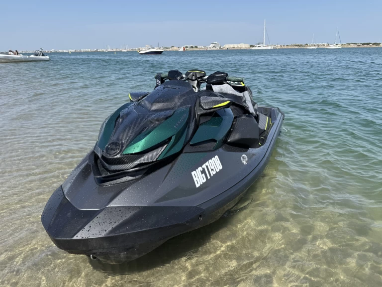 Alquiler de embarcaciones Sea-Doo Rxp x rs 300 apex enMontpellier en Samboat