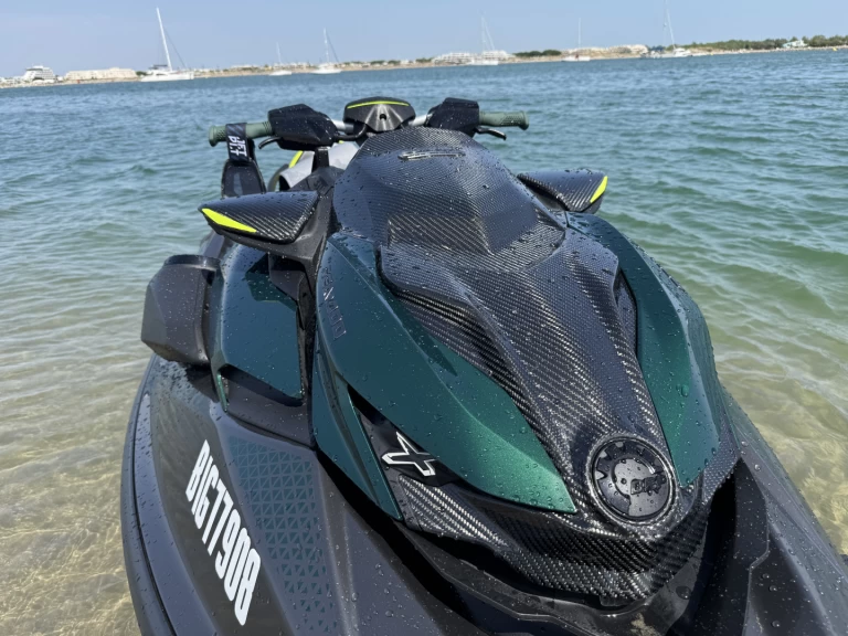 Moto de agua para alquilar Montpellier al mejor precio