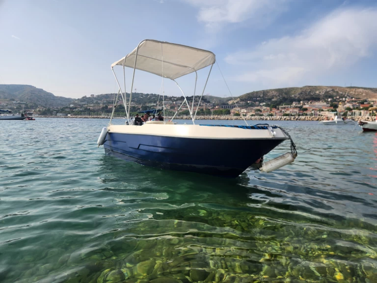 Alquiler de Prusa Marine Prusa 450 en Marsella