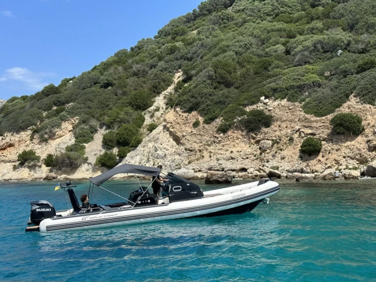 Alquiler Neumática Brig con o sin  título de navegación