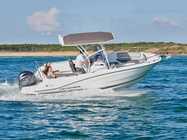 Alquiler de barcos La Forêt-Fouesnant barato de Cap Camarat 6.5 CC Serie 3