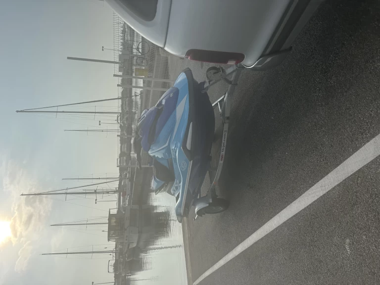 Alquiler de Yamaha VX DeLuxe en Saint-Cyprien