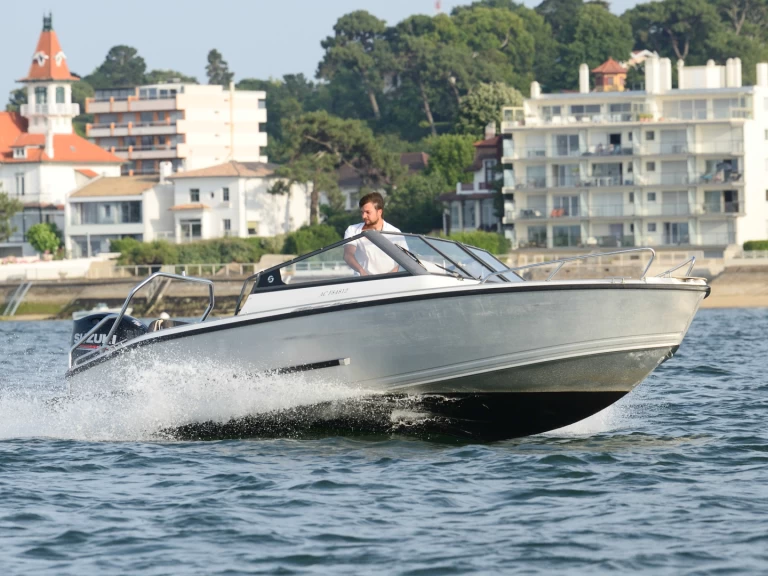 Silver-Boat Eagle BR 640 de alquiler a Arcachon