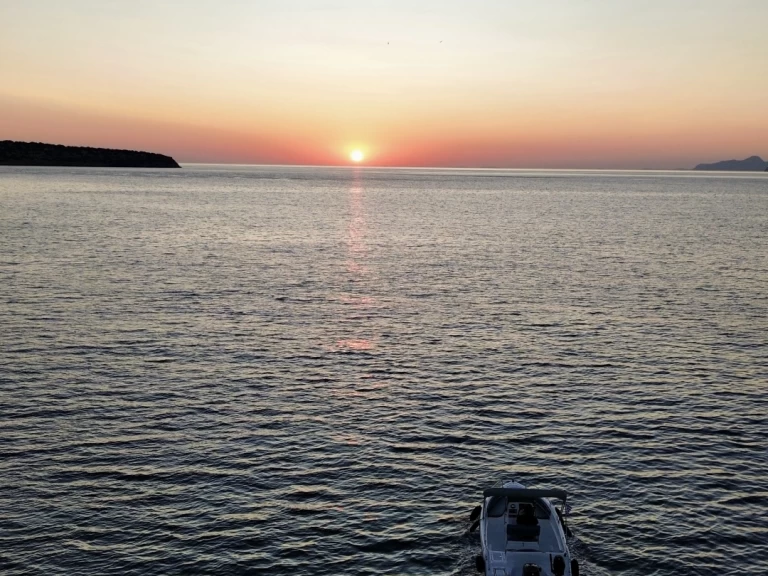 Alquiler de embarcaciones Poseidon Bluwater 170 enAgios Nikolaos en Samboat