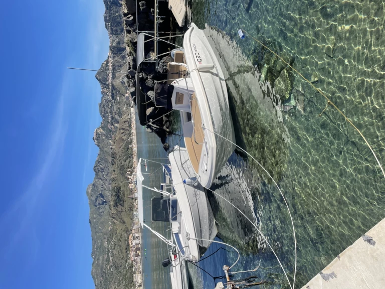 Alquiler de tancredi Blue Max 23 en Giardini-Naxos