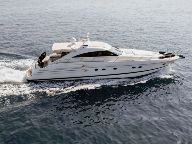 Alquiler de Princess, UK EVENIA en Atenas