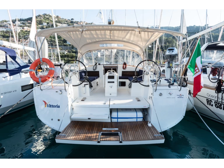 Alquiler de embarcaciones Jeanneau Sun Odyssey 440 enCapo d'Orlando en Samboat