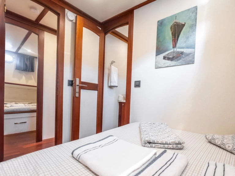 Alquiler Velero  con o sin  título de navegación