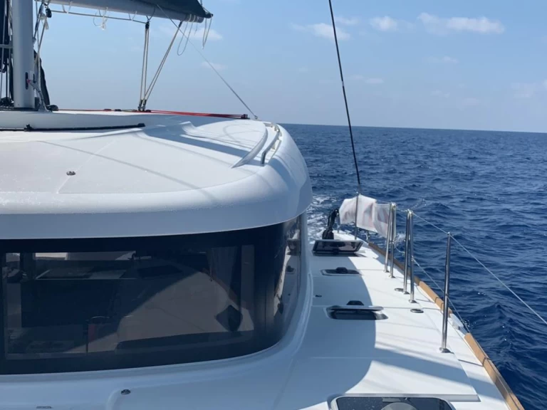 Alquiler de embarcaciones Lagoon Lagoon 40 enCapo d'Orlando en Samboat