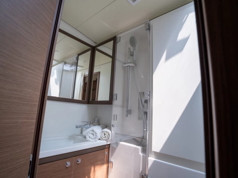 Catamarán para alquilar Capo d'Orlando al mejor precio