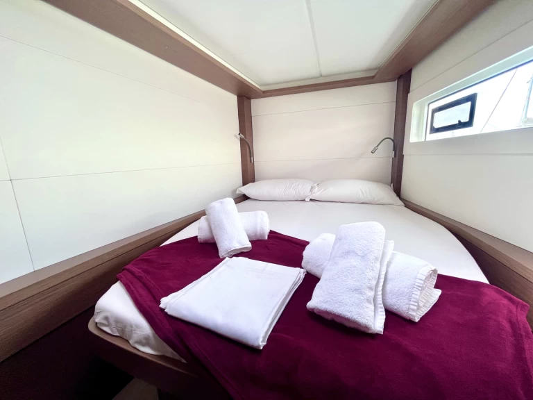 Catamarán para alquilar Capo d'Orlando al mejor precio