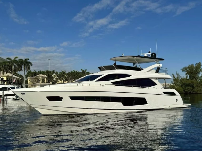 Sunseeker Sunseeker 75 Yacht de alquiler a Seget Donji