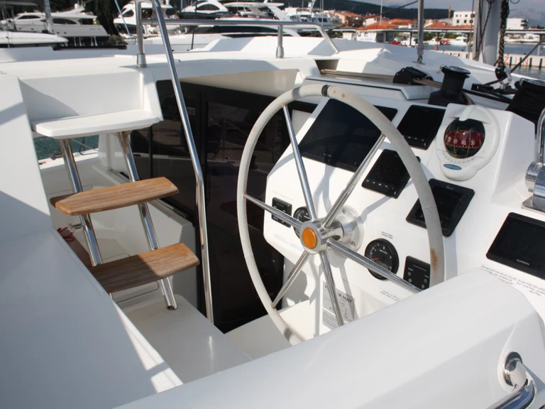 Alquiler de Fountaine Pajot Astrea 42 en Seget Donji