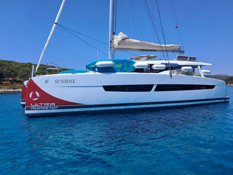 Alquiler de embarcaciones Fountaine Pajot Aura 51 enSeget Donji en Samboat