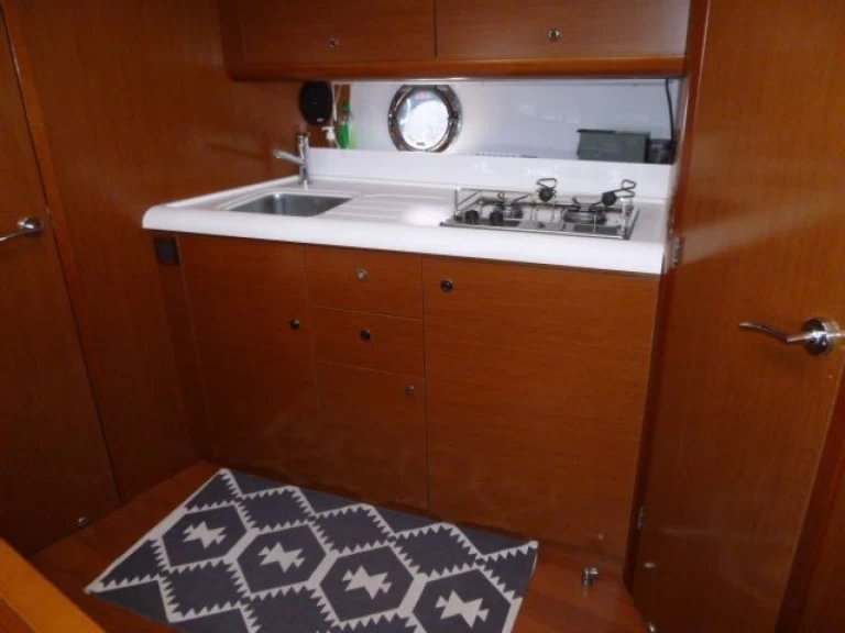 Alquiler de Bénéteau Gran Turismo 38 en Fréjus