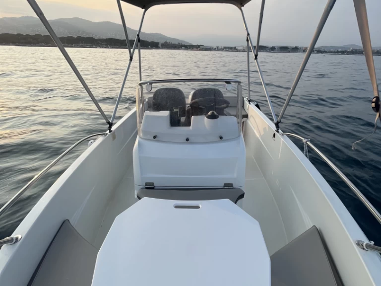 Alquiler de Prusa Marine Prusa 450 en Mandelieu-la-Napoule