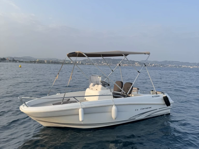 Lancha para alquilar Mandelieu-la-Napoule al mejor precio