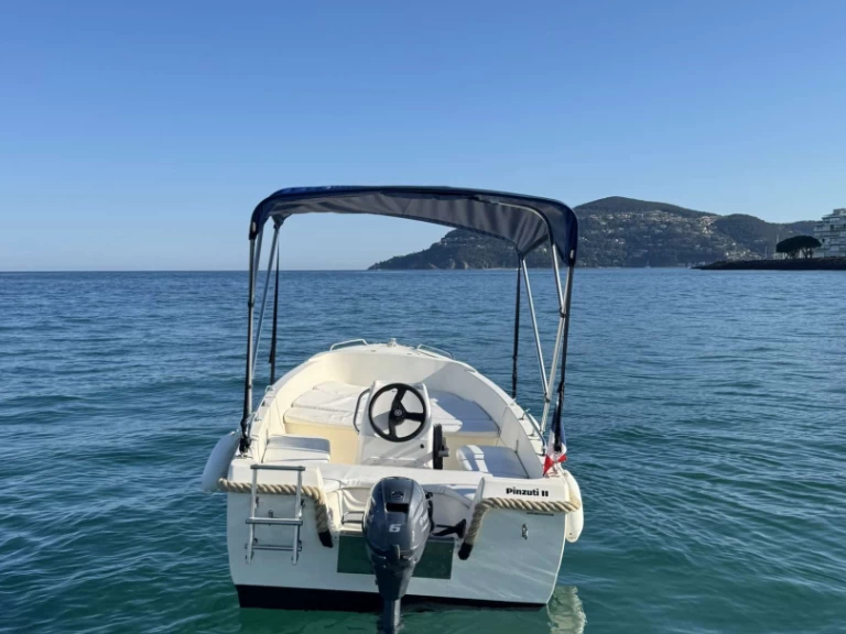 Alquiler de Selva Professional Line 480 en Mandelieu-la-Napoule