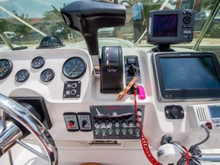 Alquiler Lancha Zar con o sin  título de navegación