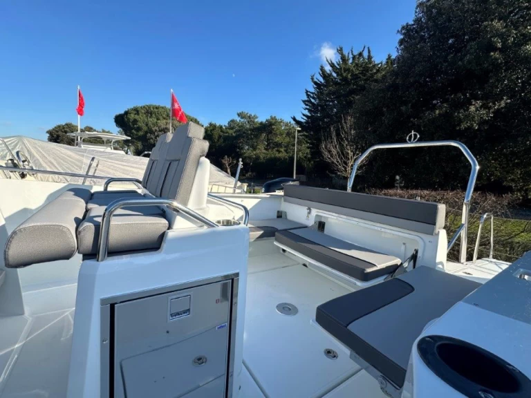 Lancha para alquilar La Flotte al mejor precio