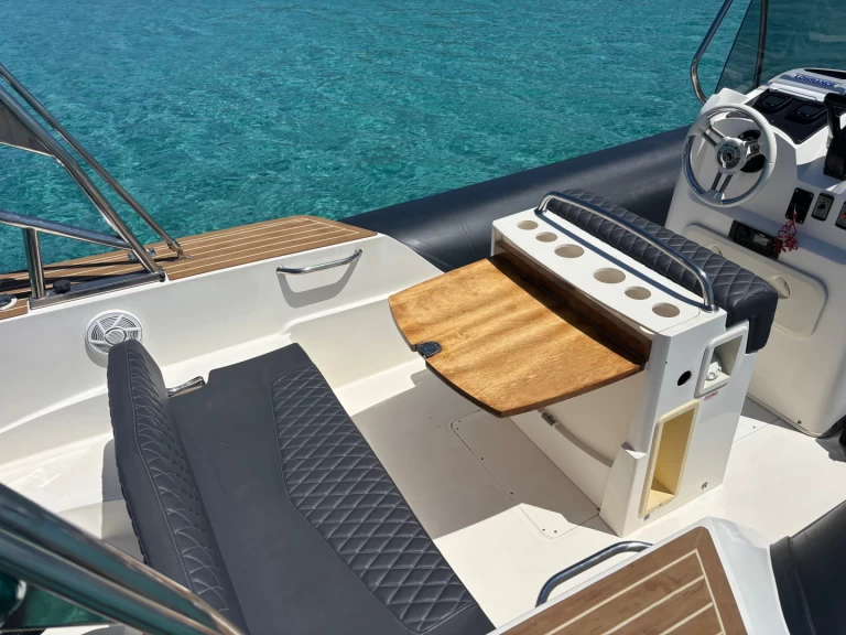 Alquiler de barcos Porto-Vecchio barato de Tempest 700