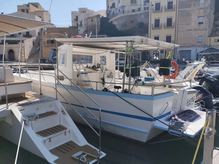 Alquiler Lancha Revel Craft con o sin  título de navegación