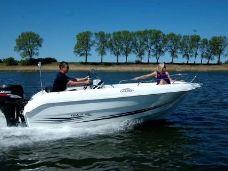 Lancha para alquilar Portocolom al mejor precio