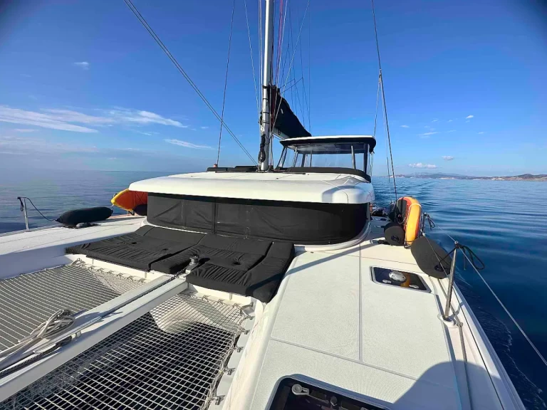 Alquiler de barcos Paros (Isla) barato de Lagoon 42