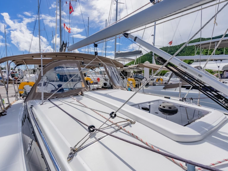 Alquiler de Jeanneau Sun Odyssey 349 en Road Town