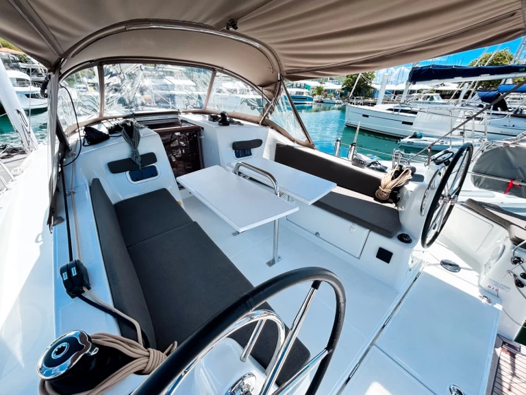 Velero para alquilar Road Town al mejor precio