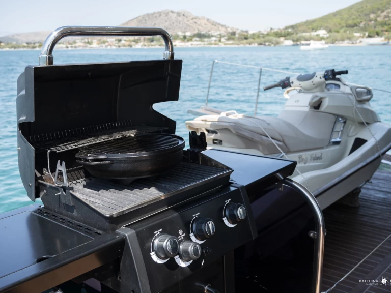 Catamarán para alquilar Néa Péramos al mejor precio