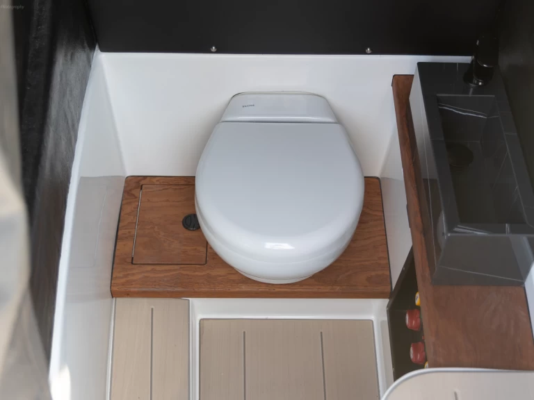 Alquiler de barcos Alyki barato de Rock Marine 36