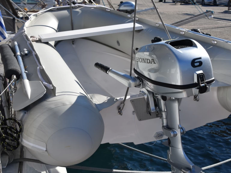 Alquiler de Lagoon Lagoon 42 en Álimos