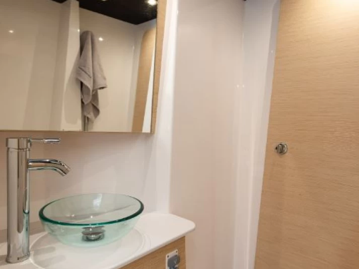 Dufour Dufour Catamarans 48 Sail de alquiler a El Pireo