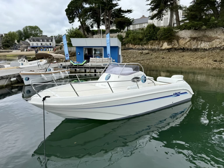 Alquiler de Lancha, con o sin patrón Arkos Port de Sainte-Marine