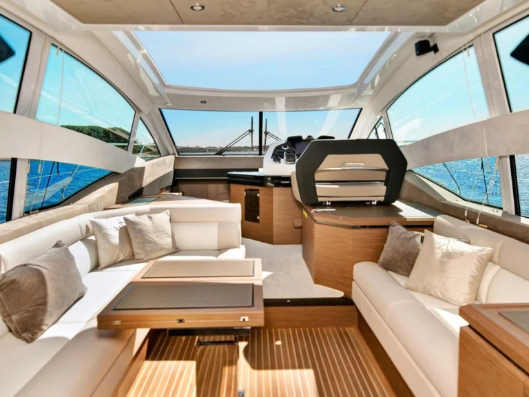 Alquiler Marine de Sant'Ambrogio - Bénéteau GRAN TURISMO 50 HT en SamBoat