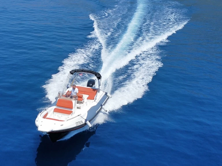 Alquiler de embarcaciones Zar Zar 75 enMakarska en Samboat