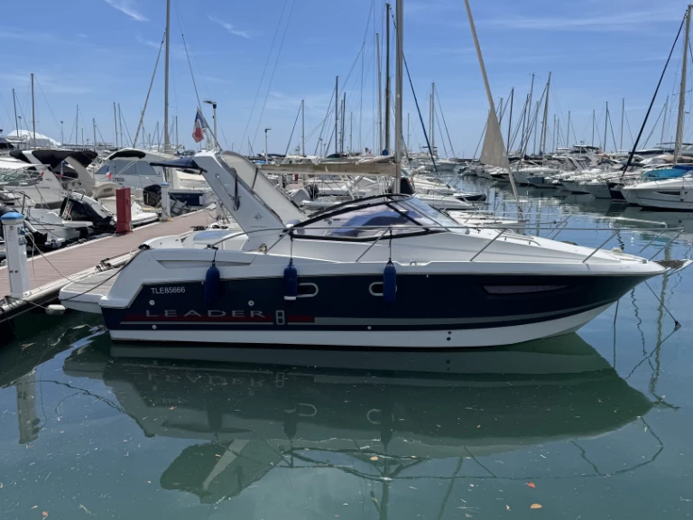 Alquiler de embarcaciones Jeanneau Leader 8 enGolfe-Juan en Samboat