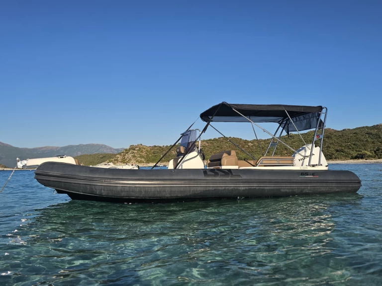 Alquiler Neumática Bsc con o sin  título de navegación