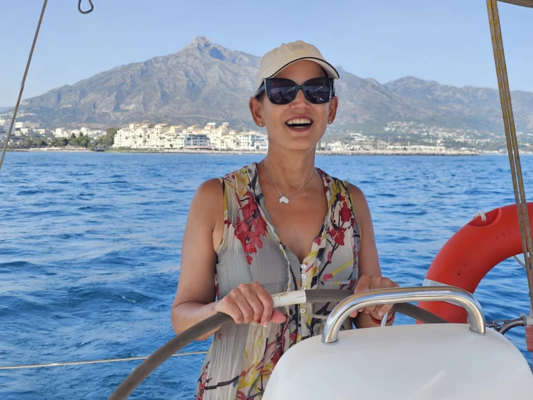 Velero para alquilar Puerto Banús al mejor precio