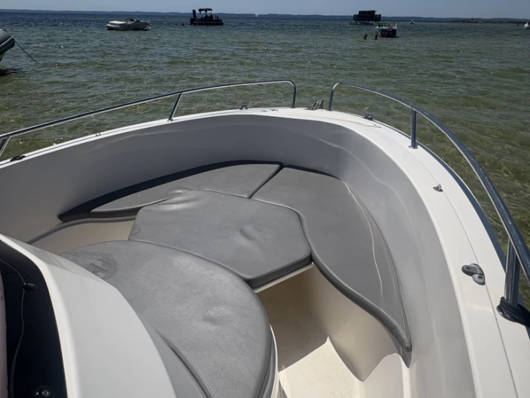 Lancha para alquilar Sanguinet al mejor precio