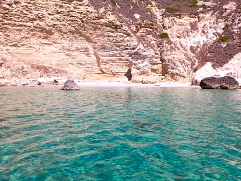 Alquiler Neumática en Cagliari Port - Bwa BWA 23 EVOLUTION